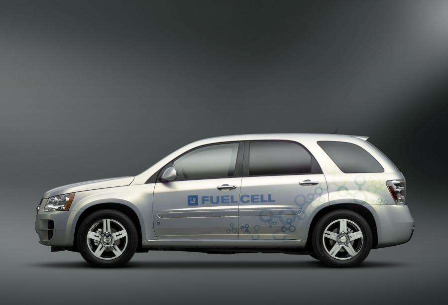  Chevrolet Equinox Fuel Cell 2008 года  (фото 6 из 11)